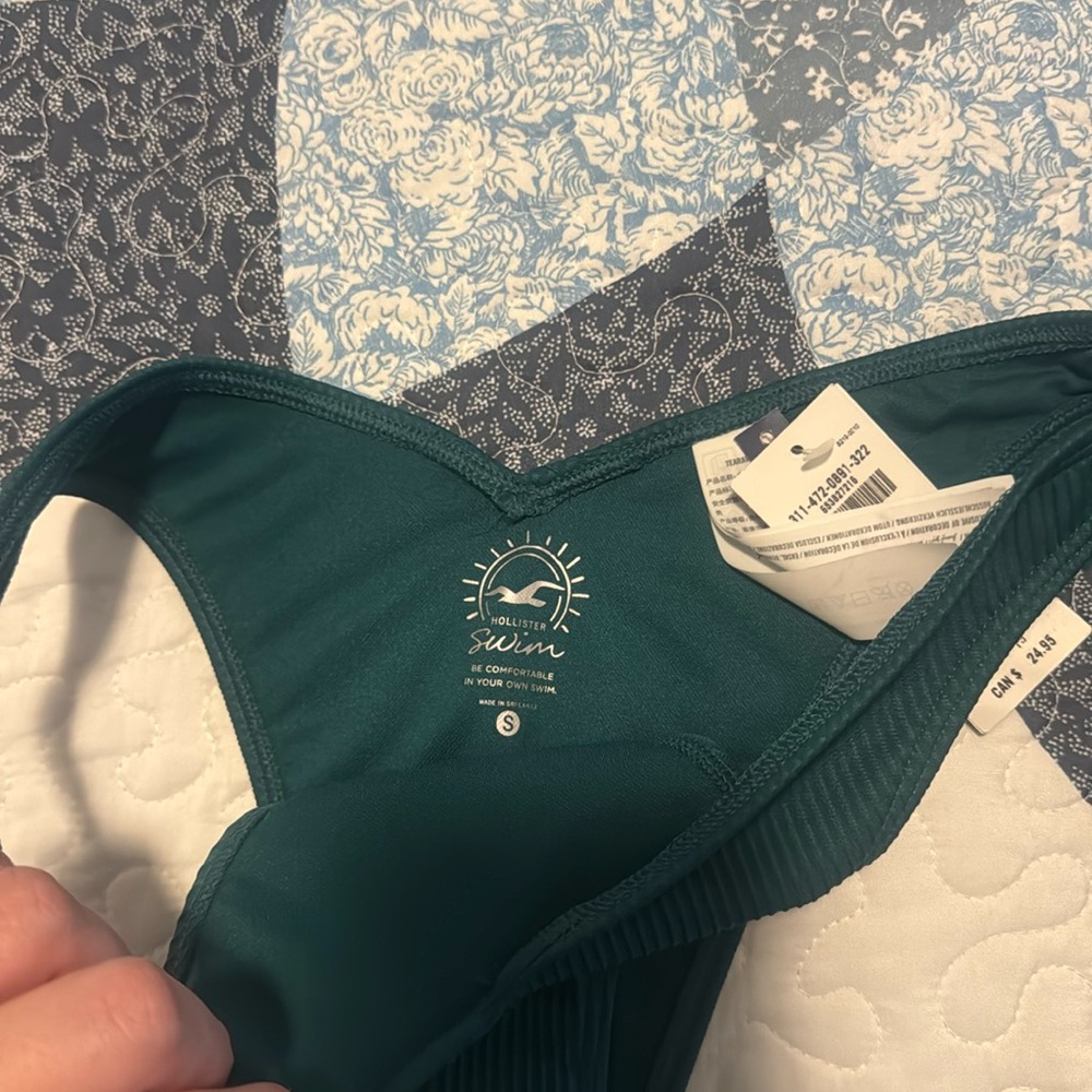 Hollister bikini bottoms cheeky
